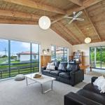 Matilda 2 Crowe Street - Accommodation Sunshine Coast 0