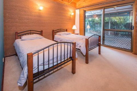 Ultramarine - Accommodation Sunshine Coast 2