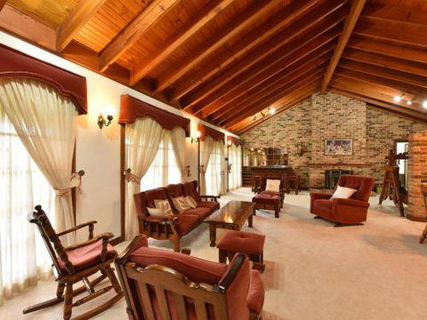 Wine Country Homestead Estate - Accommodation Sunshine Coast 0