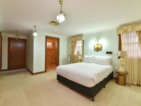 Wine Country Homestead Estate - Accommodation Sunshine Coast 6