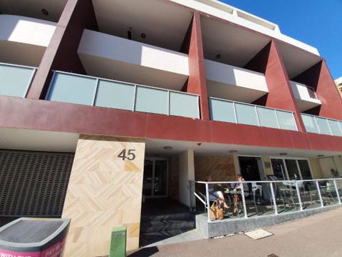 (just Listed) Bolton St. 1br 350m Walk To Newcastle Beach +++ Wifi End Eand - Accommodation Sunshine Coast 2