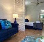 Palm Villas in Port 7 - Accommodation Sunshine Coast