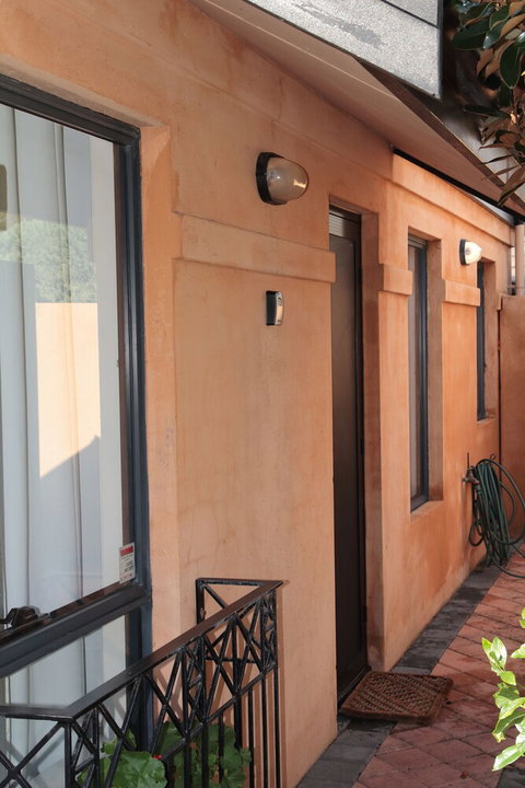 Azalea Villa - Accommodation Sunshine Coast 3