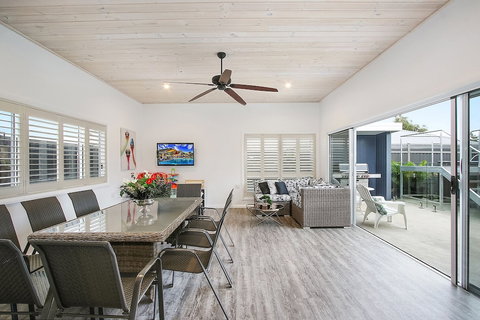 The Silver Bull All Abilities - Accommodation Sunshine Coast 4