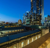 Auguste 2 BDR Melbourne Apartment - Accommodation Sunshine Coast