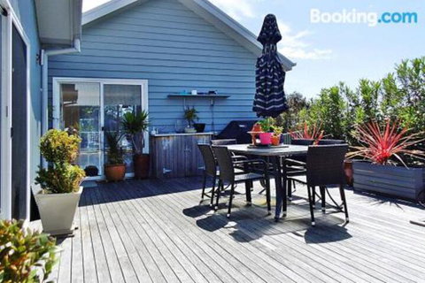Allure - Accommodation Sunshine Coast 0
