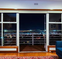 Lofty Views City Stunner - Accommodation Sunshine Coast