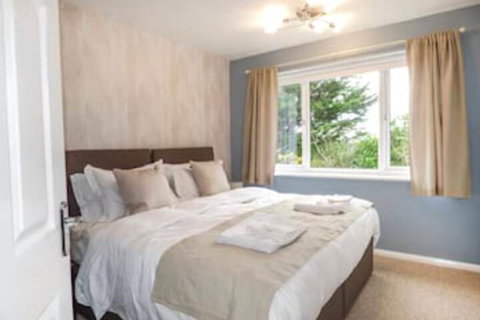 Waverley Corporate Townhouses - Accommodation Sunshine Coast 6