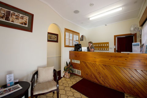 Mineral Sands Motel - Accommodation Sunshine Coast 3