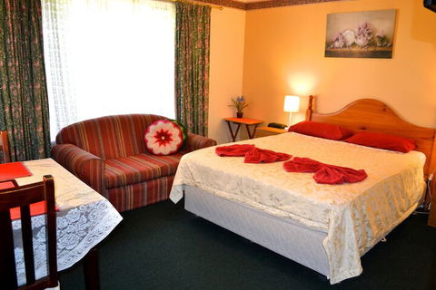Palms Bed & Breakfast - Accommodation Sunshine Coast 3