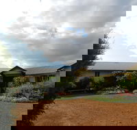 Shambhala Guesthouse - Accommodation Sunshine Coast