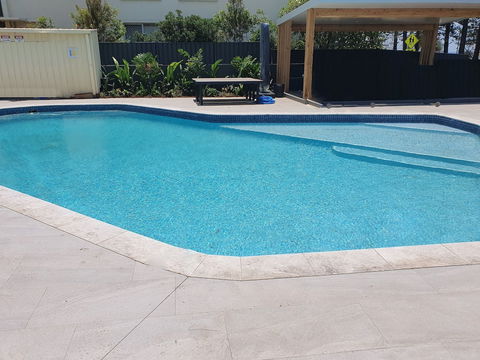 Burleigh Esplanade Apartments - Accommodation Sunshine Coast 5