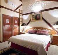 Castle on the Hill - Accommodation Sunshine Coast