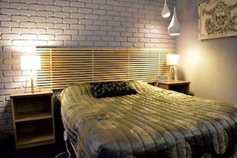 Strzelecki Motor Lodge - Accommodation Sunshine Coast 0