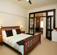 The Bank Guesthouse - Accommodation Sunshine Coast
