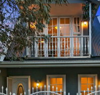 4 Ensuite Chelsea Villa CBD Airport - Accommodation Sunshine Coast
