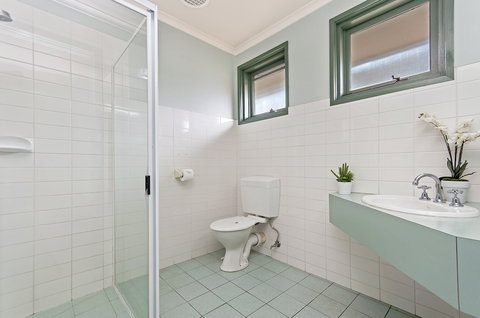 Melaleuca Motel - Accommodation Sunshine Coast 4