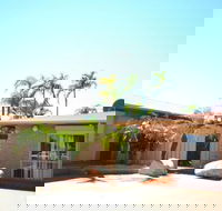 The Lodge Motel - Accommodation Sunshine Coast