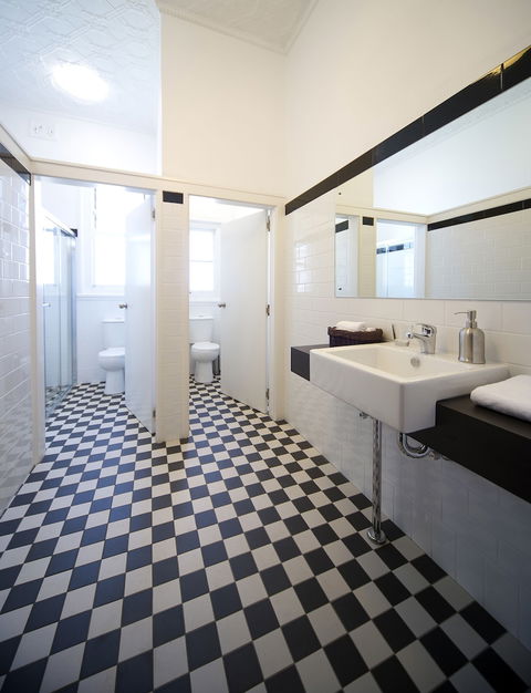 Carrington Place - Accommodation Sunshine Coast 2