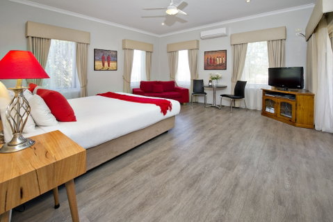 Vintages Accommodation - Accommodation Sunshine Coast 6