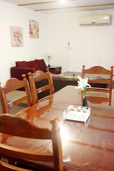 Kerriley Park Farm Stay - Accommodation Sunshine Coast 4