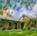 Laurel Cottage - Accommodation Sunshine Coast