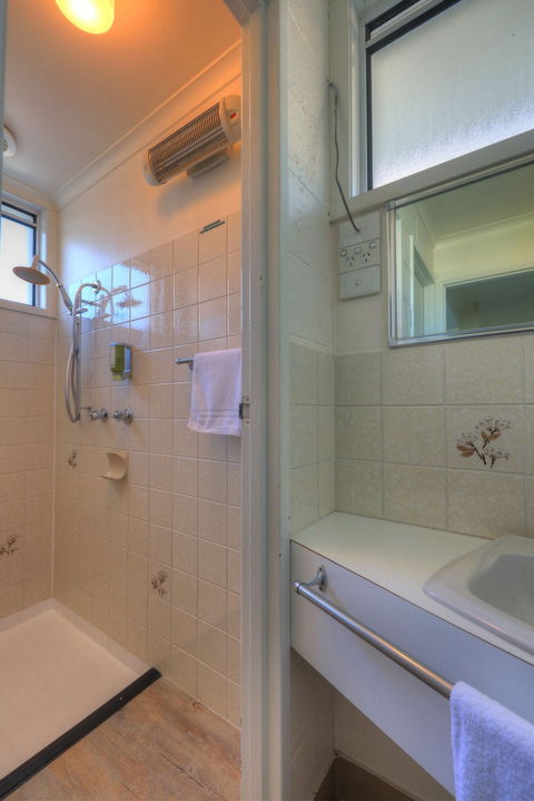 Dannebrog Lodge - Accommodation Sunshine Coast 1