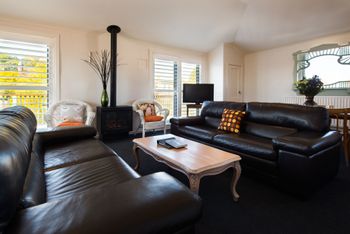 Alpha Loft - Accommodation Sunshine Coast 0
