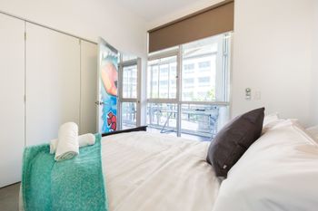 Vance 2Bdr Melbourne Apartment - Accommodation Sunshine Coast 2