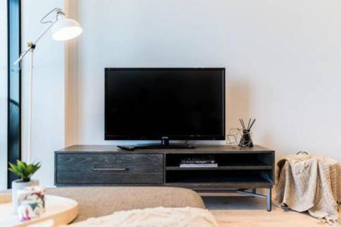 Luxe Bedroom Apt City View Retreat On Elizabeth Street CBD - Accommodation Sunshine Coast 6