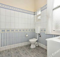 Rose Garden Spacious Family Home Near CBD - Accommodation Sunshine Coast