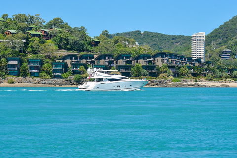 Yacht Club Villa 33-Serenity-Ocean Views With Golf Buggy - Accommodation Sunshine Coast 2