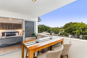 City Stadium Apartment On The Riverfront - Accommodation Sunshine Coast 5