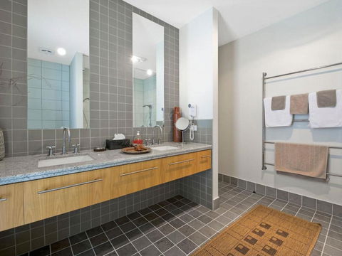 Louvres - Accommodation Sunshine Coast 1