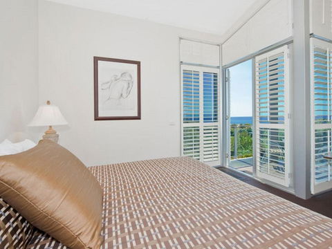 Louvres - Accommodation Sunshine Coast 6