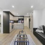 A Modern 2BR Apt 5 Min Walk To Melbourne Central - Accommodation Sunshine Coast 0