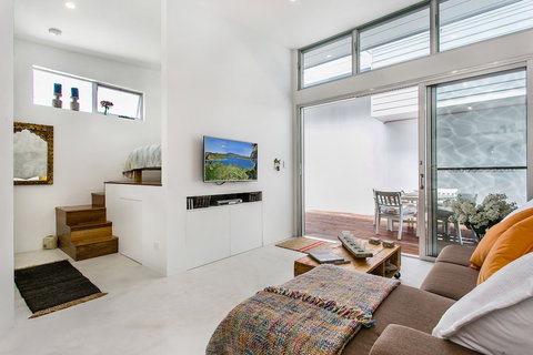 A PERFECT STAY - Studio 9 - Accommodation Sunshine Coast 6