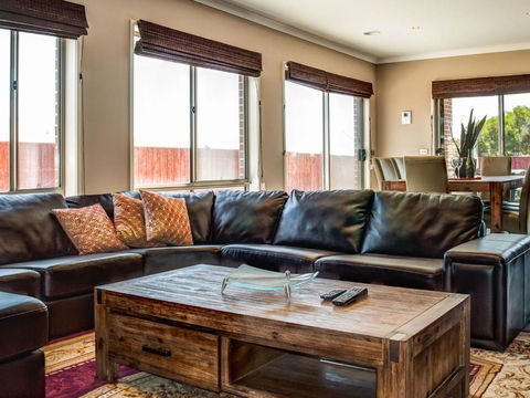 Valencia - Accommodation Sunshine Coast 6