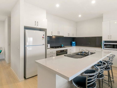 Swan Bay Views - Accommodation Sunshine Coast 1