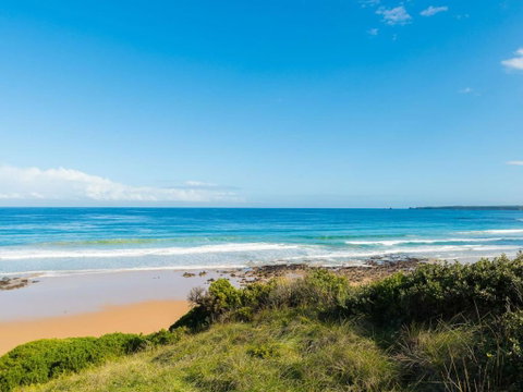 Swan Bay Views - Accommodation Sunshine Coast 3