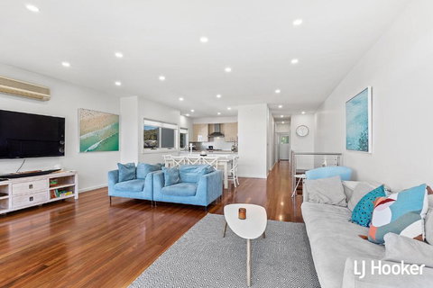 Amazing Sunrises From Your Balcony - Accommodation Sunshine Coast 3