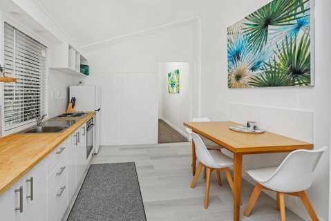 Tropical On McKenzie MK1 - Accommodation Sunshine Coast 3