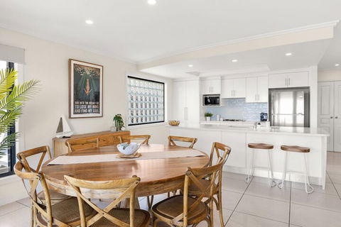 Shawhaven - Accommodation Sunshine Coast 6