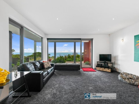 2 At 2 The Esplanade Ventnor - Accommodation Sunshine Coast 6