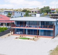 Almonta Apartments on the water front - Accommodation Sunshine Coast
