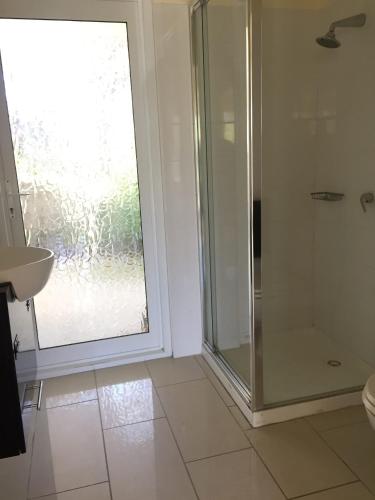 The White House Sandy Point - Accommodation Sunshine Coast 1