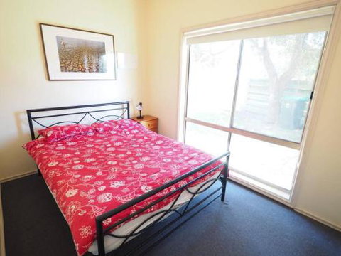Sunset Deck Beach House Sandy Point - Accommodation Sunshine Coast 5