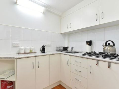 Olive Grove Studio 1 - Accommodation Sunshine Coast 5