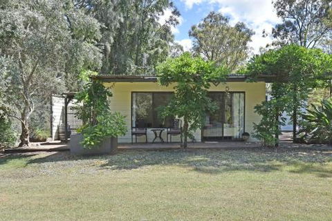 Olive Grove Studio 1 - Accommodation Sunshine Coast 3