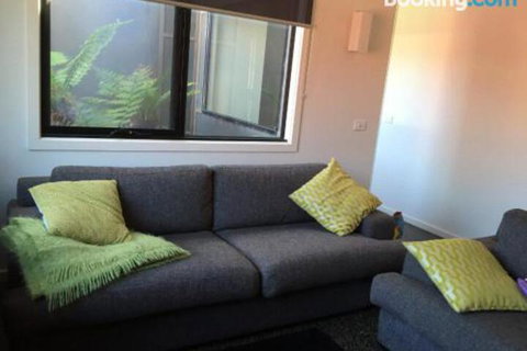 3 Anderson Avenue Sandy Point - Accommodation Sunshine Coast 5